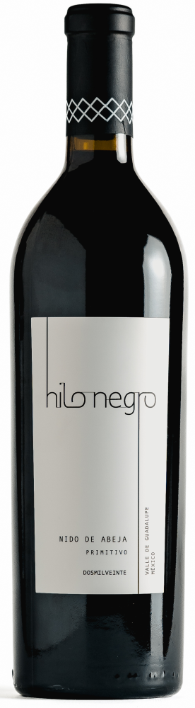 Vino Tinto Hilo Negro Nido de Abeja 2020